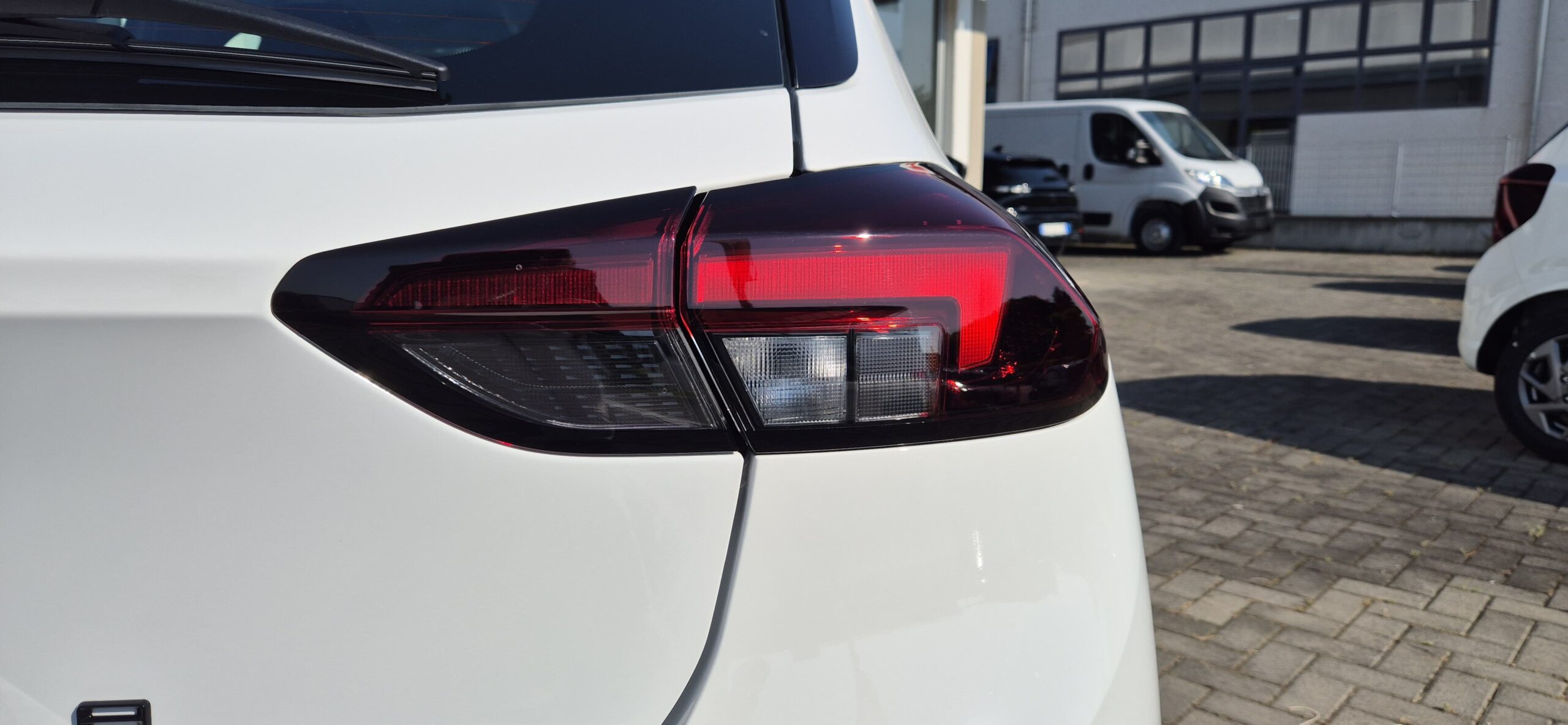 OPEL Corsa 1.2 100 CV Edition