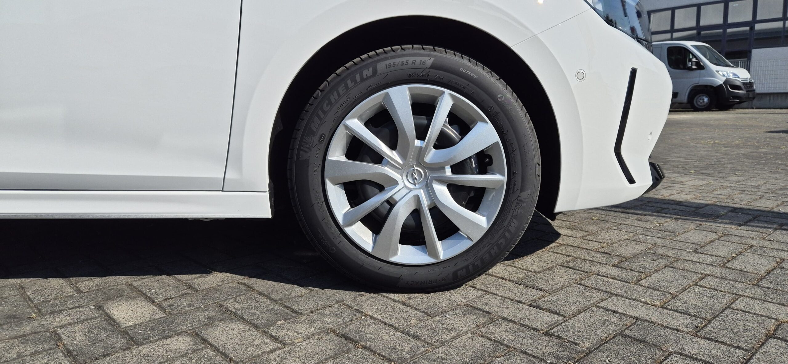 OPEL Corsa 1.2 100 CV Edition