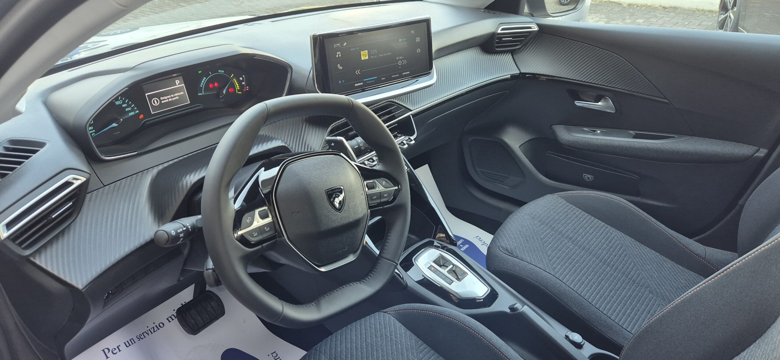 PEUGEOT 208 Hybrid 110 e-DCS6 Style