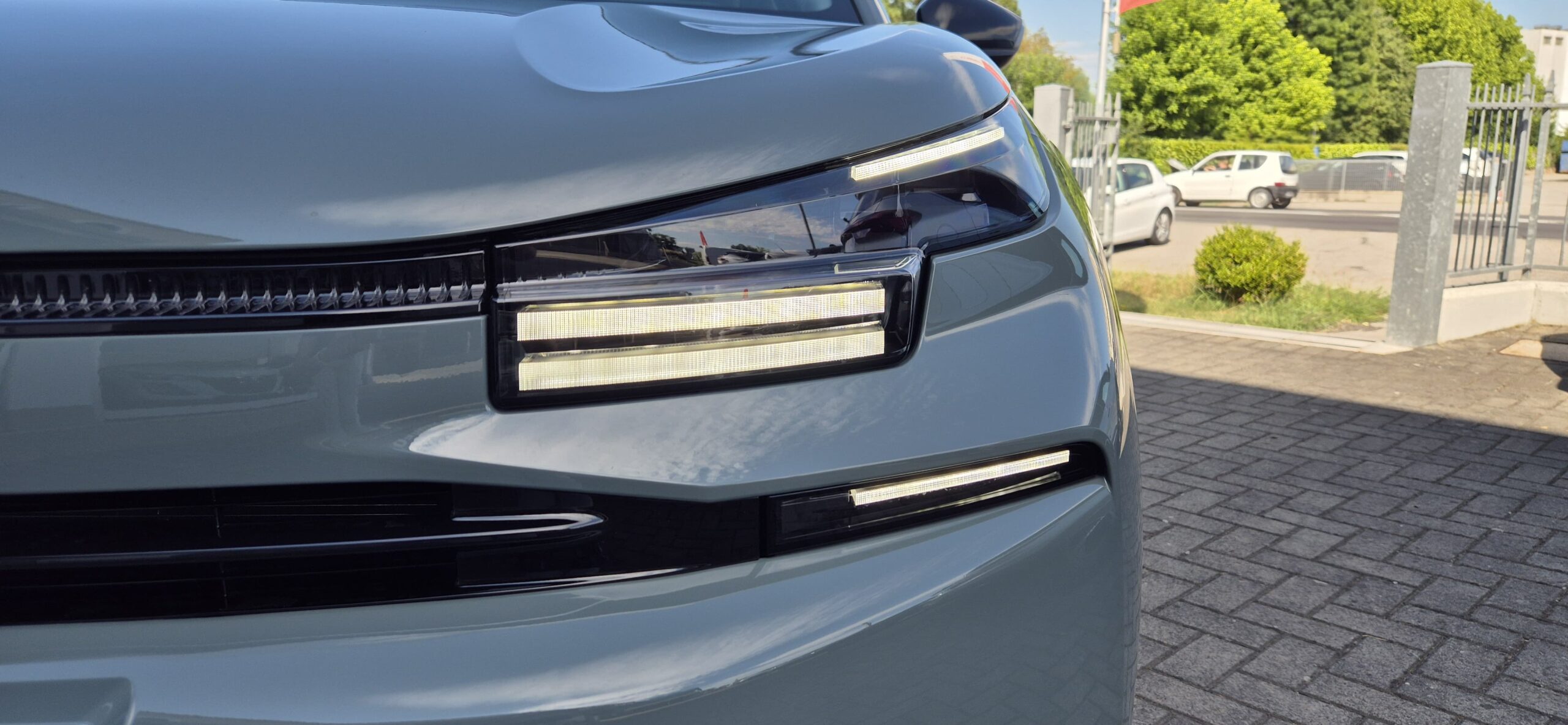 Nuova Citroen C4 Hybrid 145 e-DCS6 Plus