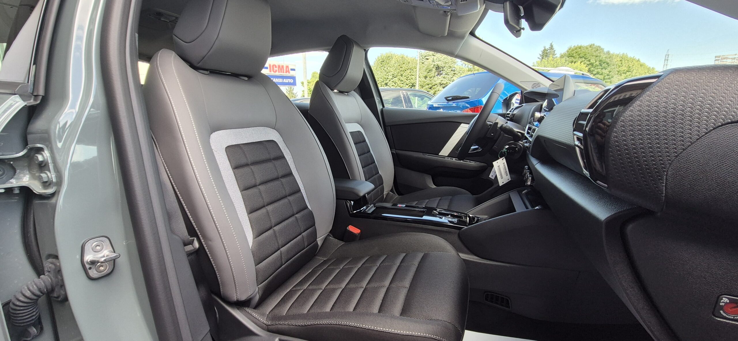 Nuova Citroen C4 Hybrid 145 e-DCS6 Plus