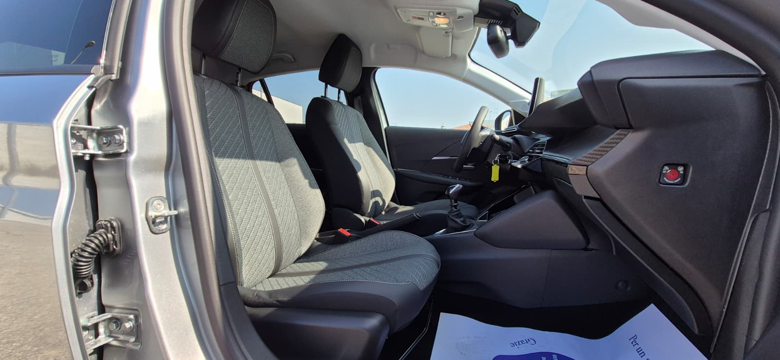 Peugeot 208 Allure 1.2 Turbo 100CV