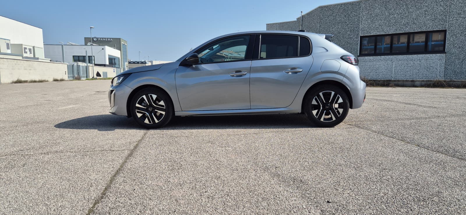 Peugeot 208 Allure 1.2 Turbo 100CV