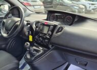 Lancia Ypsilon 1.0 Hybrid Ecochic Gold