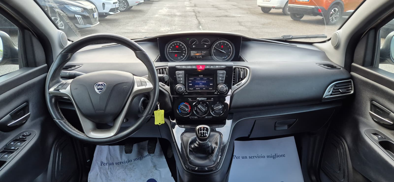 Lancia Ypsilon 1.0 Hybrid Ecochic Gold