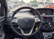 Lancia Ypsilon 1.0 Hybrid Ecochic Gold