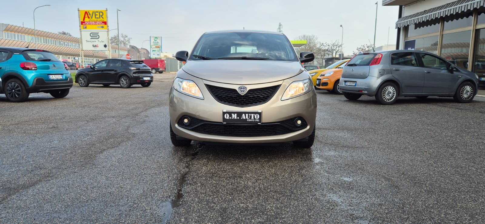 Lancia Ypsilon 1.0 Hybrid Ecochic Gold