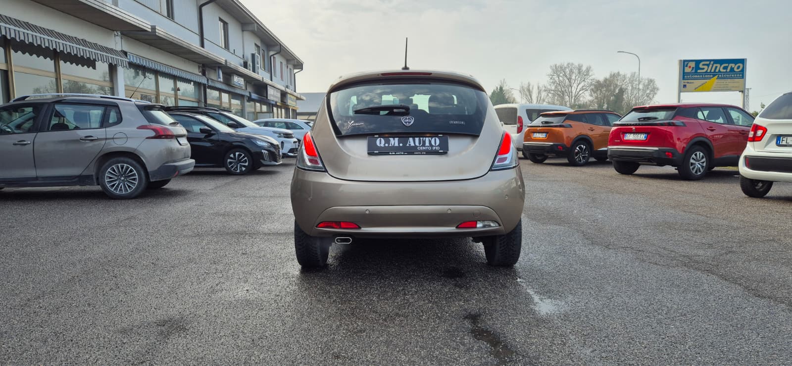 Lancia Ypsilon 1.0 Hybrid Ecochic Gold