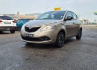 Lancia Ypsilon 1.0 Hybrid Ecochic Gold