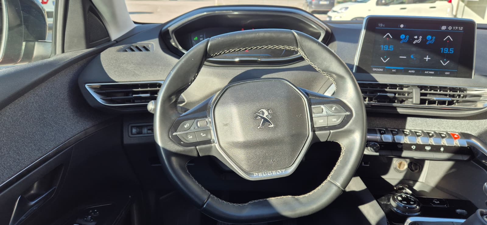 Peugeot 3008 BlueHDi 130 Allure