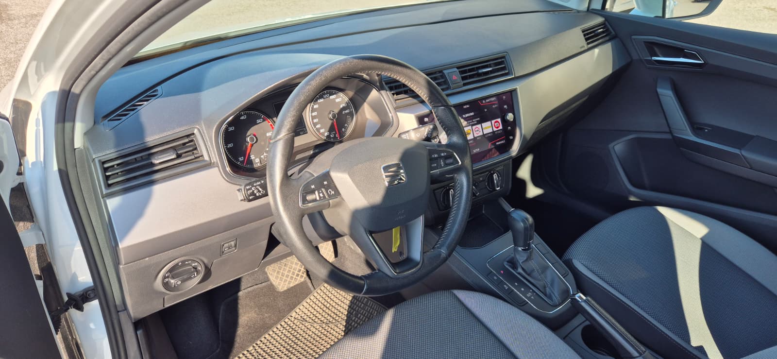 SEAT Ibiza 1.6 TDI 95 CV DSG Business