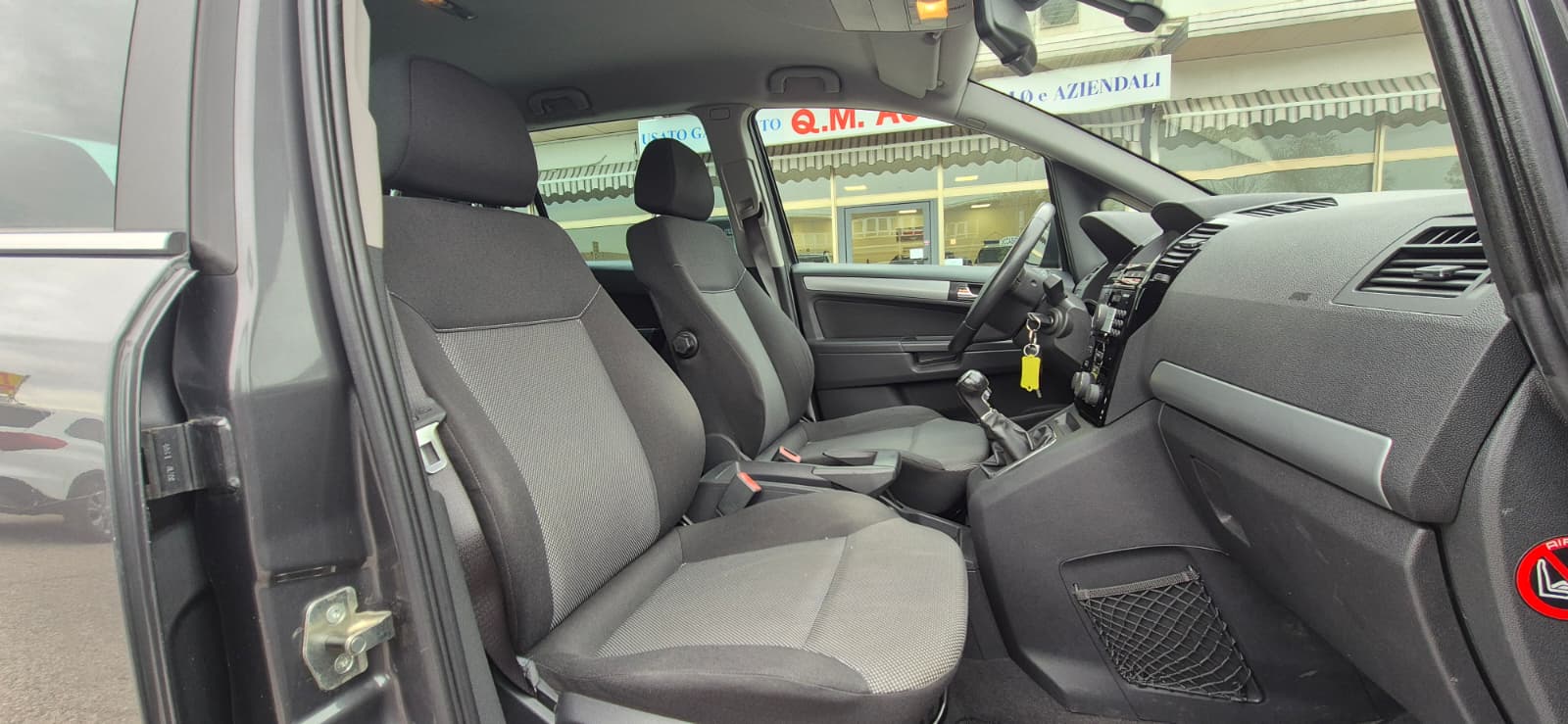 OPEL Zafira 1.6 Turbo Cosmo