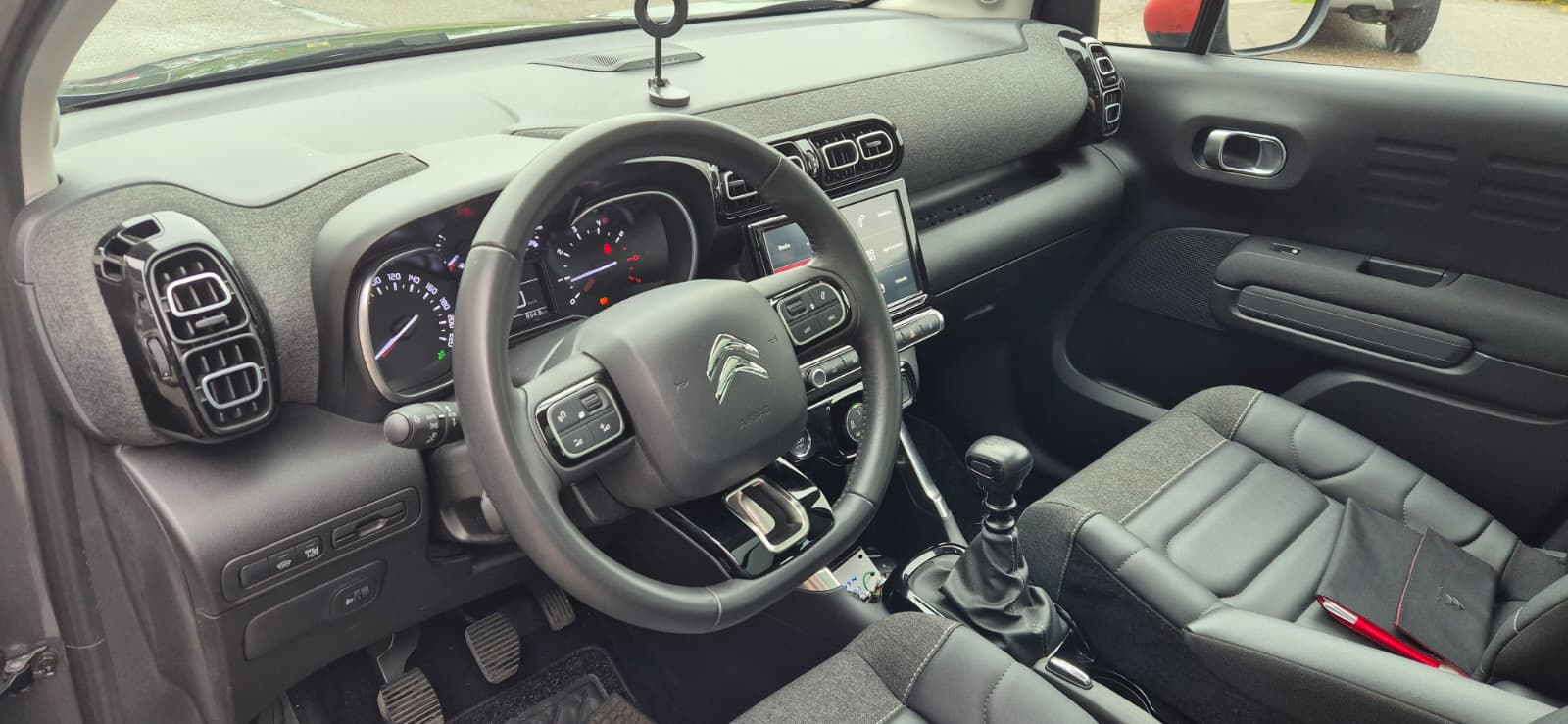 Citroen C3 Aircross 1.5 BlueHDi 110 S&S Shine Pack