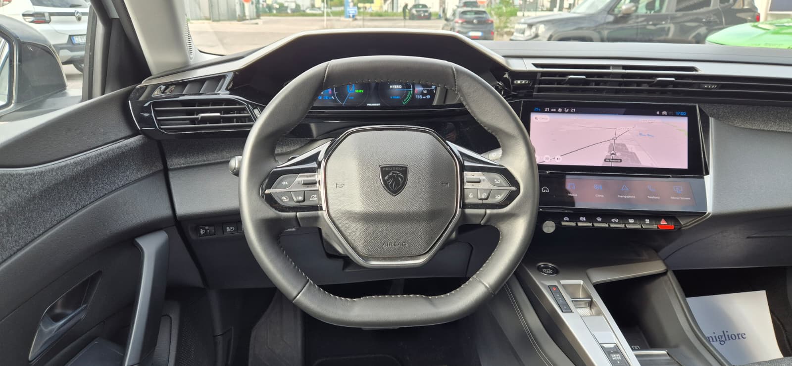Peugeot 408 Plug-in Hybrid 180 Allure