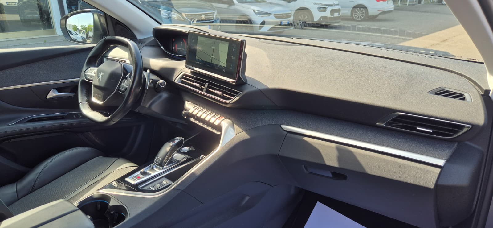 PEUGEOT 3008 PureTech Turbo 130 S&S EAT8 Allure Pack