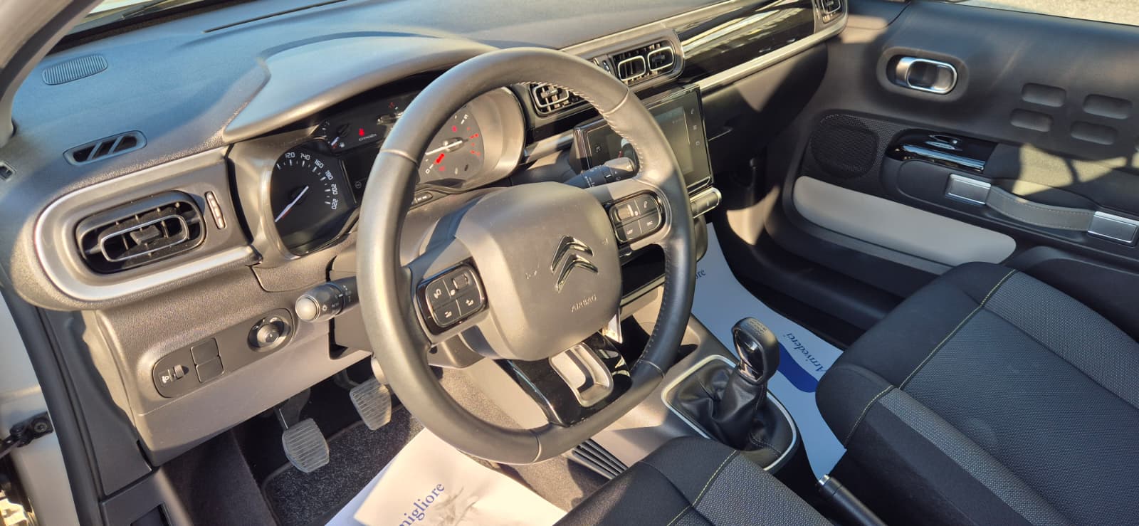 CITROEN C3 PureTech 83 S&S Shine