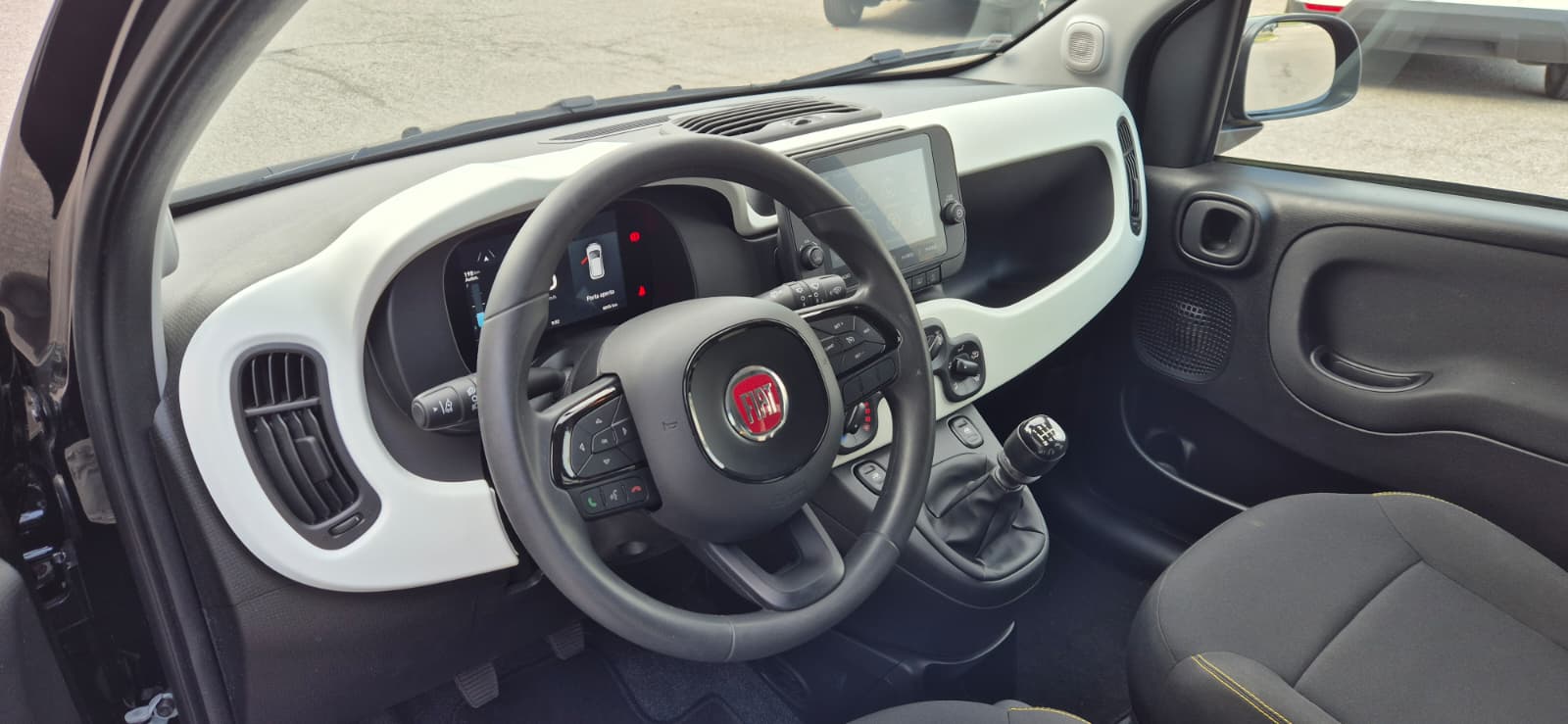 FIAT Panda 1.0 FireFly S&S Hybrid Pandina